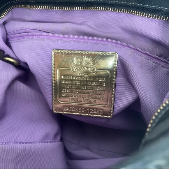 Authentic COACH Julianne tote in black monogram canvas - Picture 10 of 11